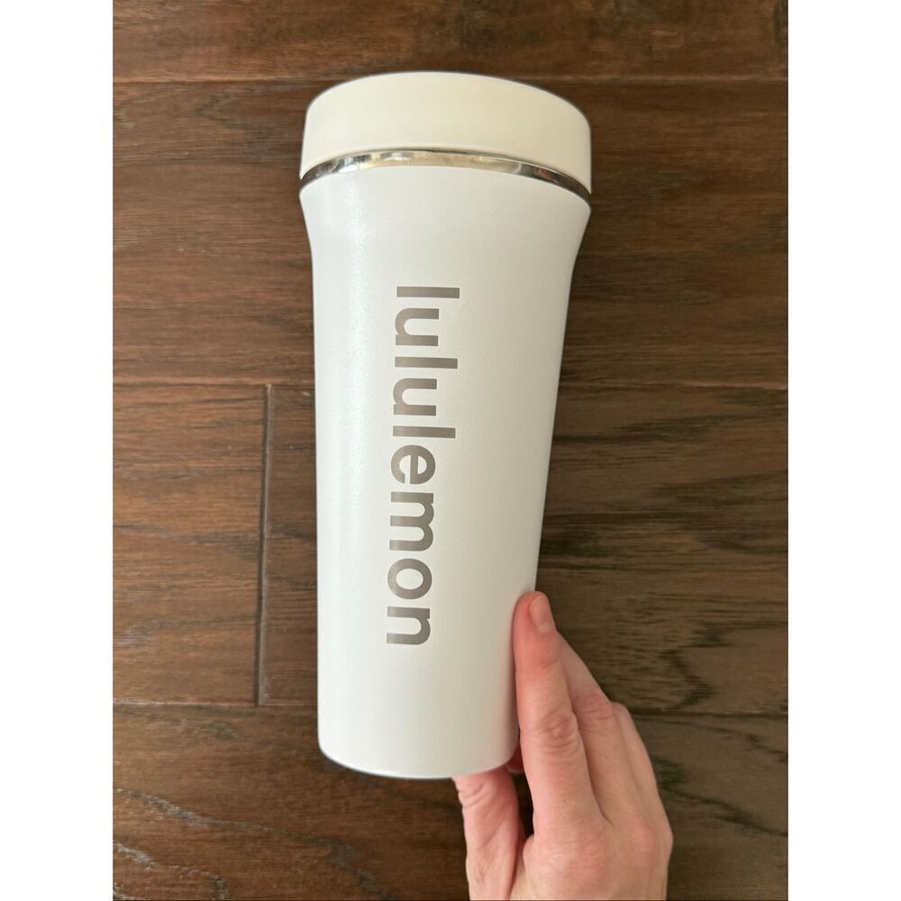 Lululemon 24 oz White Steel Tumbler with Straw lid